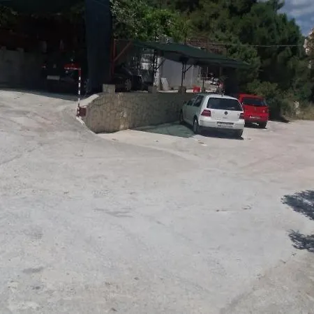 Apartmán Lucija *