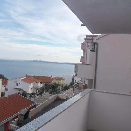 Lucija *